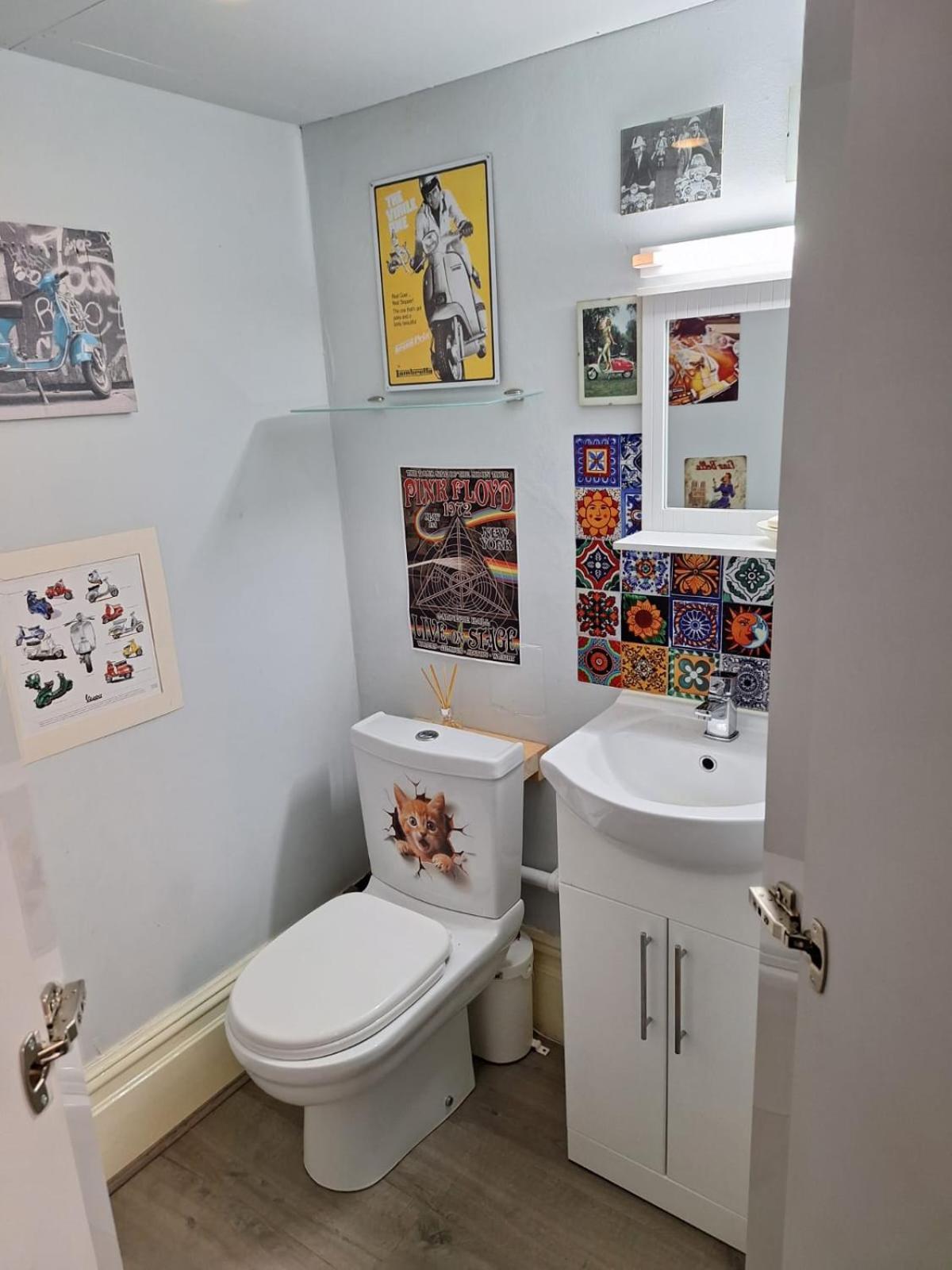 Todmorden Bed & Breakfast - The Toothless Mog Walsden Zewnętrze zdjęcie